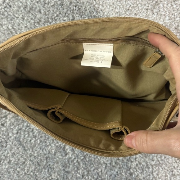 Vintage Y2K 90s Liz Claiborne Woven straw raffia Shoulder Bag – 6.5” x 11.5” – - Picture 3 of 10